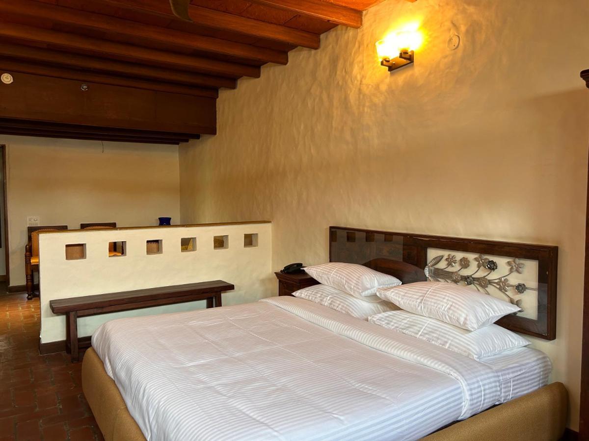The Kaptain'S Retreat Chandīgarh Zewnętrze zdjęcie